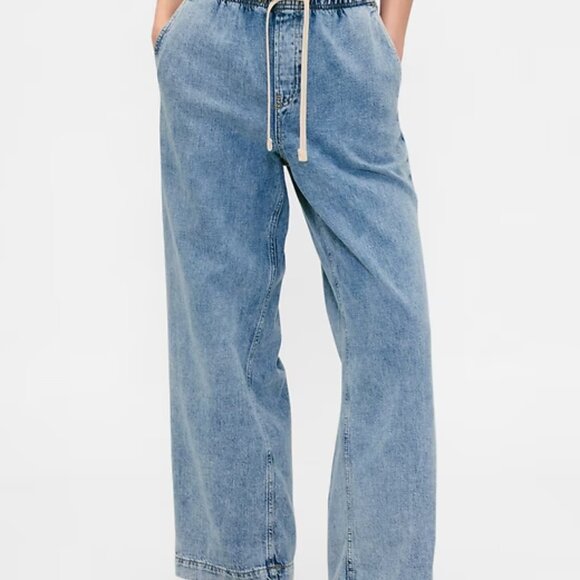 High Rise Pull-On Wide-Leg Jeans - Picture 4 of 8